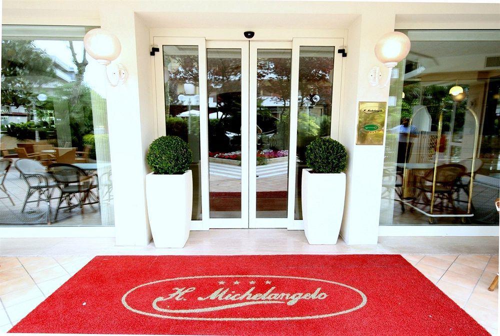 Hotel Michelangelo Беллария-Иджеа-Марина Экстерьер фото